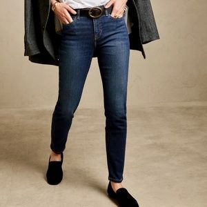 Banana Republic - Skinny Fit Jeans - Dark Blue Wash - Size Petite 00